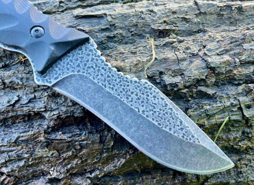 couteau droit lame pierre volcanique 22cm manche G10