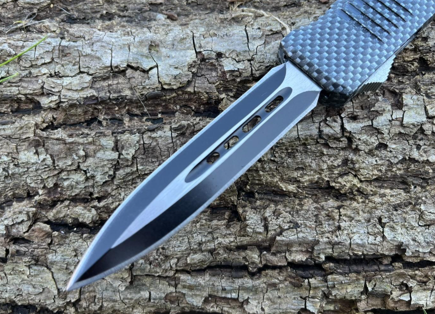 Couteau automatique OTF LAME double tranchant 10CM carbon