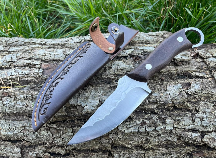 KARAMBIT 21.5CM LAME SCULPTEE ETUI CUIR