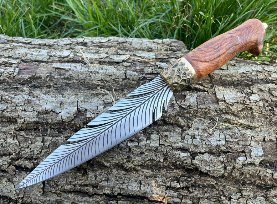 COUTEAU DROIT 30CM LAME PLUME D'OISEAU ETUI CUIR