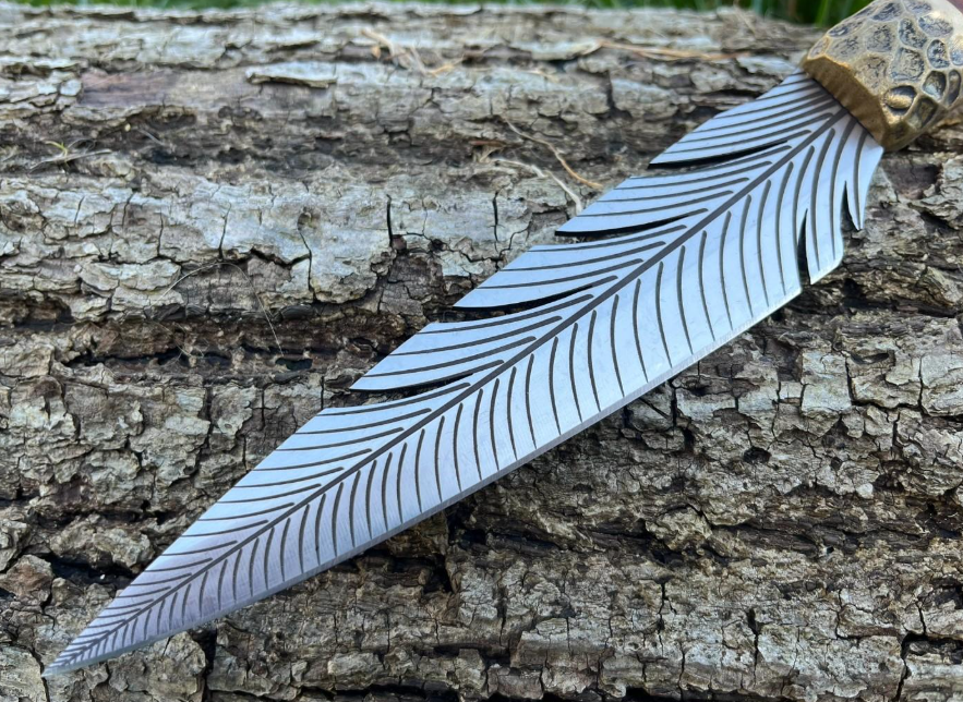 COUTEAU DROIT 30CM LAME PLUME D'OISEAU ETUI CUIR