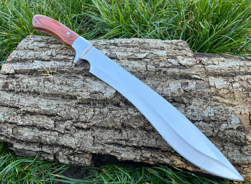 Machette courte 42.5cm très robuste étui cuir
