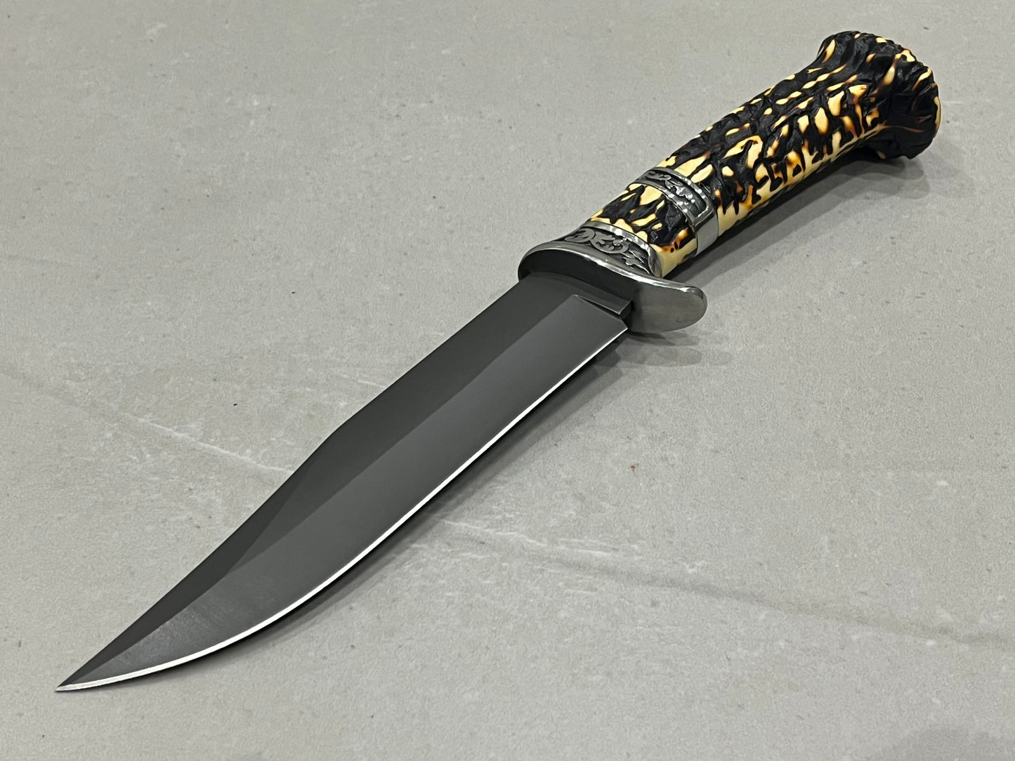 Couteau Russe manche corne