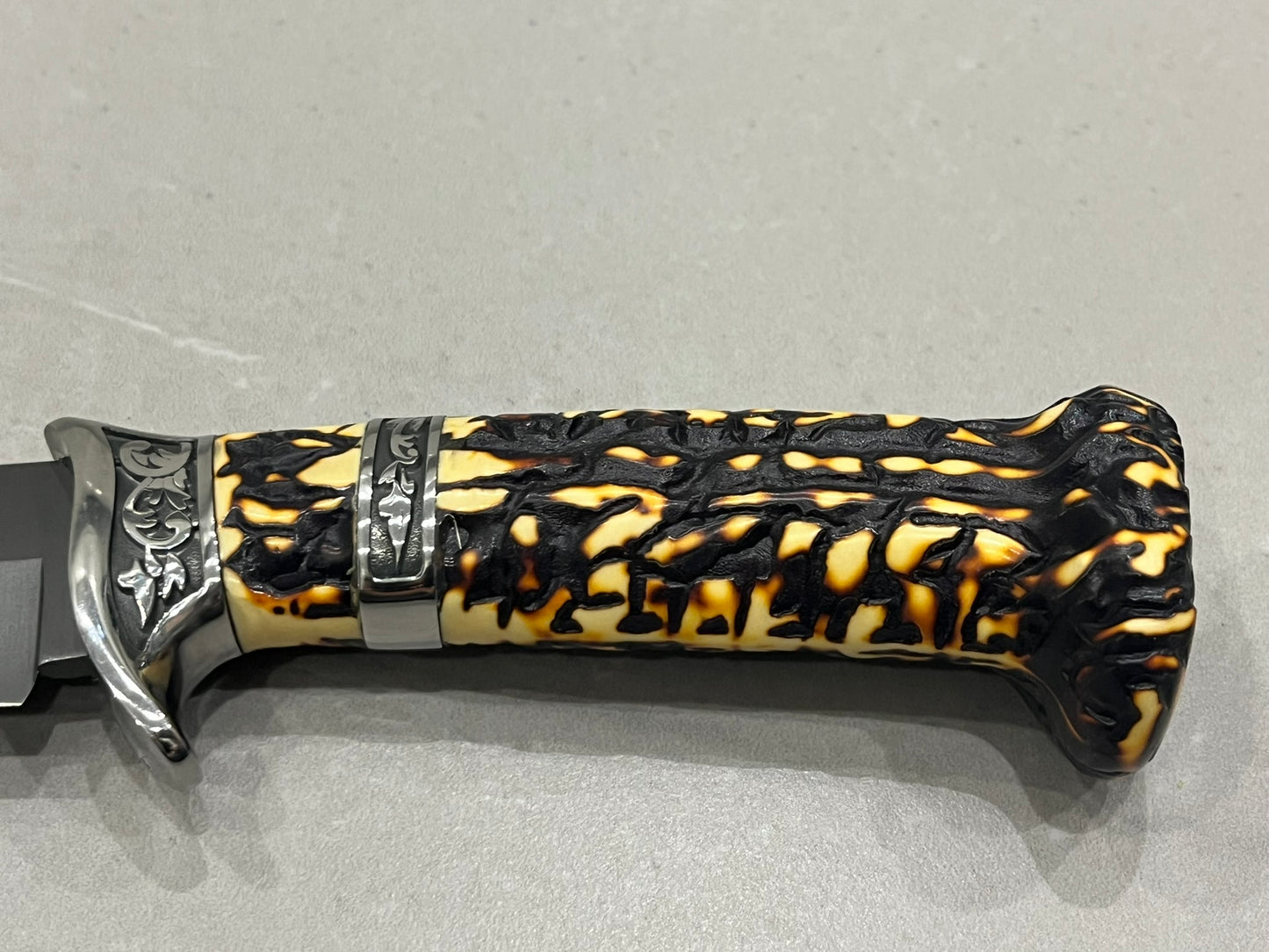 Couteau Russe manche corne