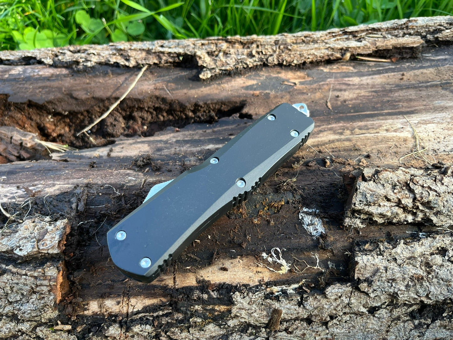 Couteau automatique acier OTF lame tanto