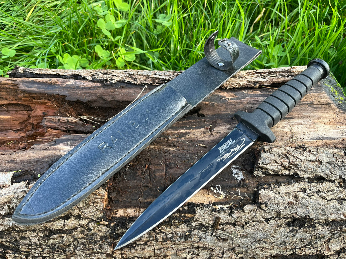 Dague Rambo VI