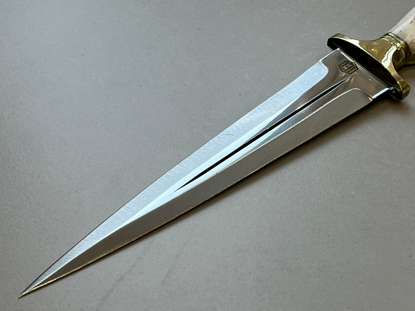 Dague 39cm forgé LLF manche cerf série chasse