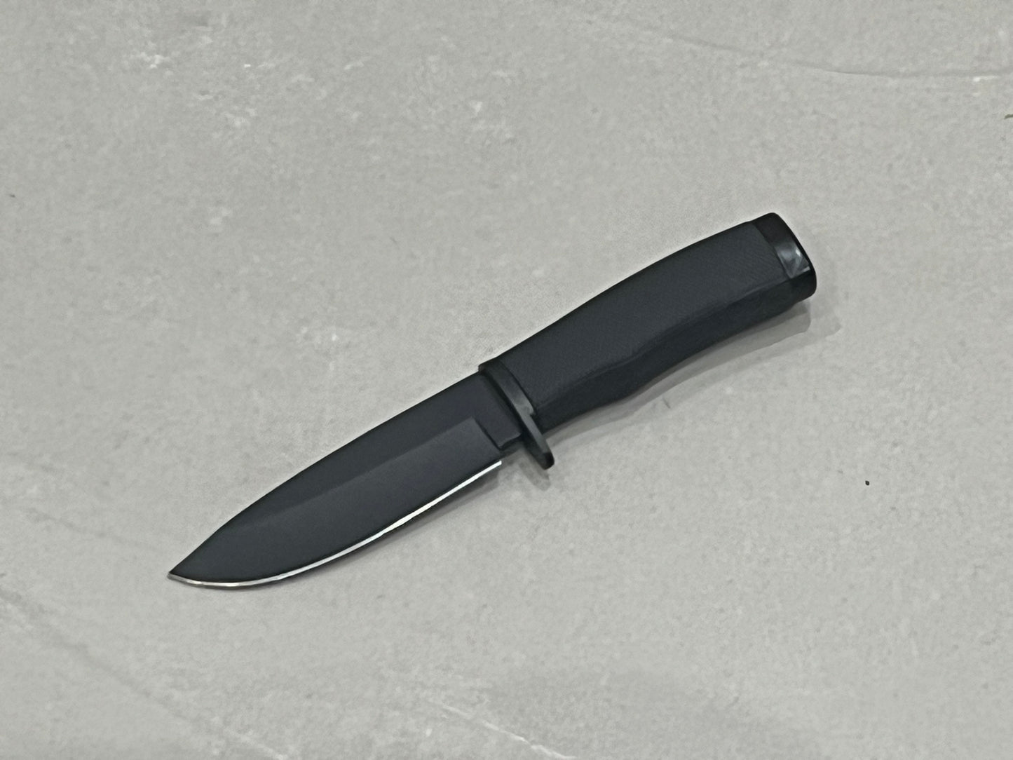 Couteau type BUCK 22cm