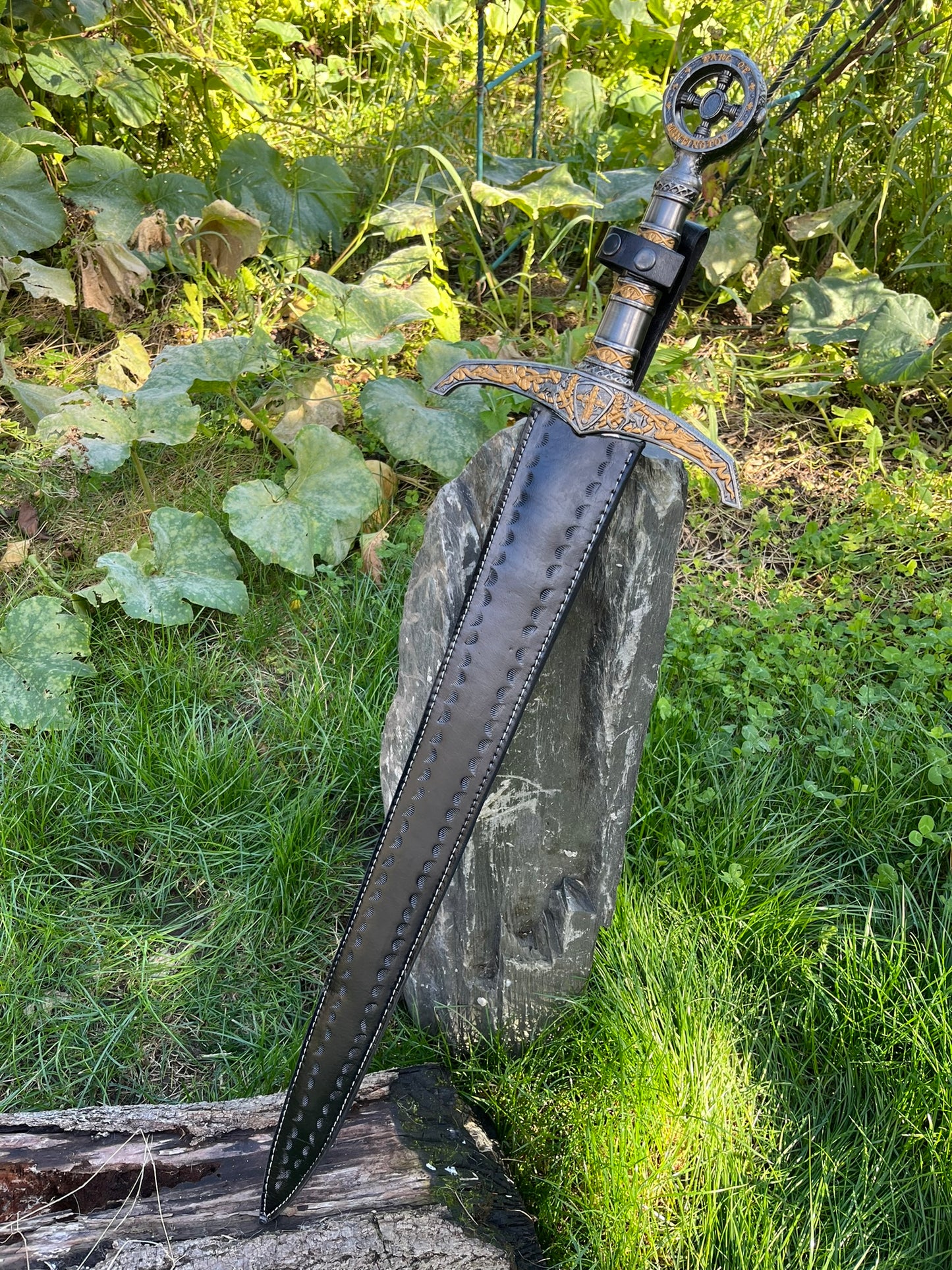 EPEE TRANCHANTE "DOMINO CHRISTO SERVIRE" 94cm