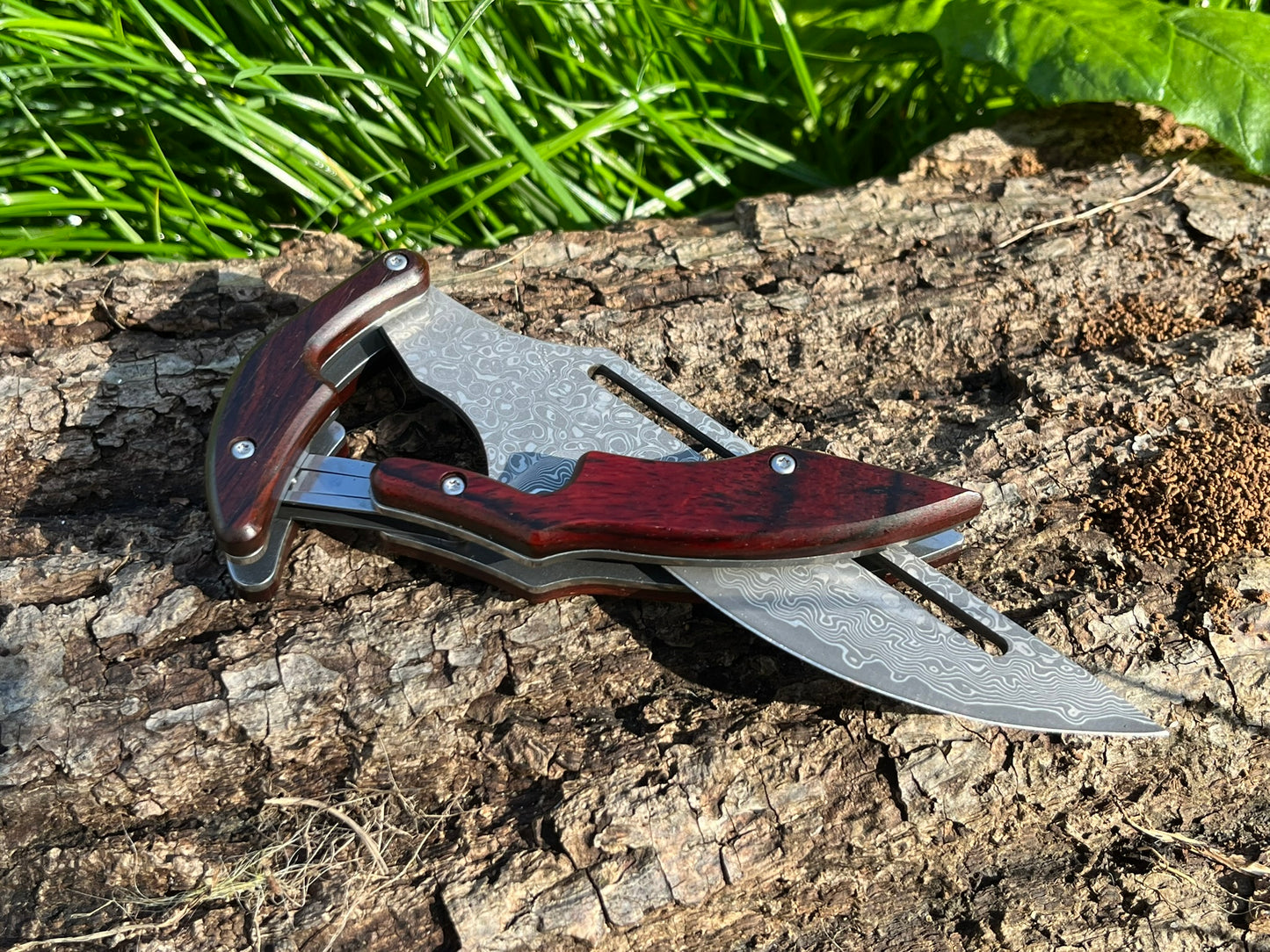 COUTEAU PLIANT A OUVERTURE MECANIQUE DAMAS VG10