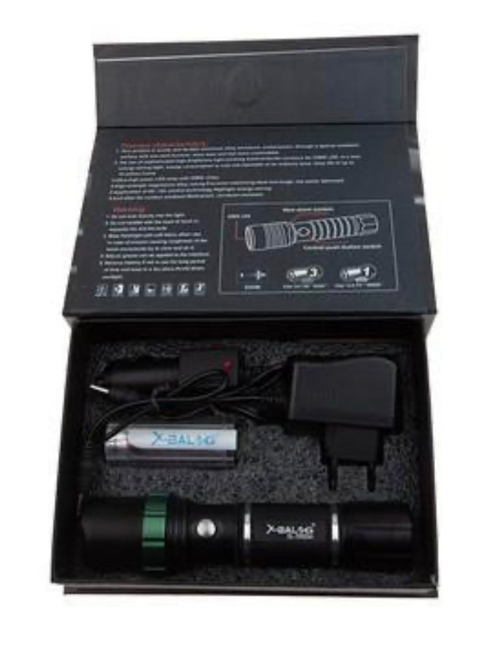 LAMPE TORCHE 5000 lumens