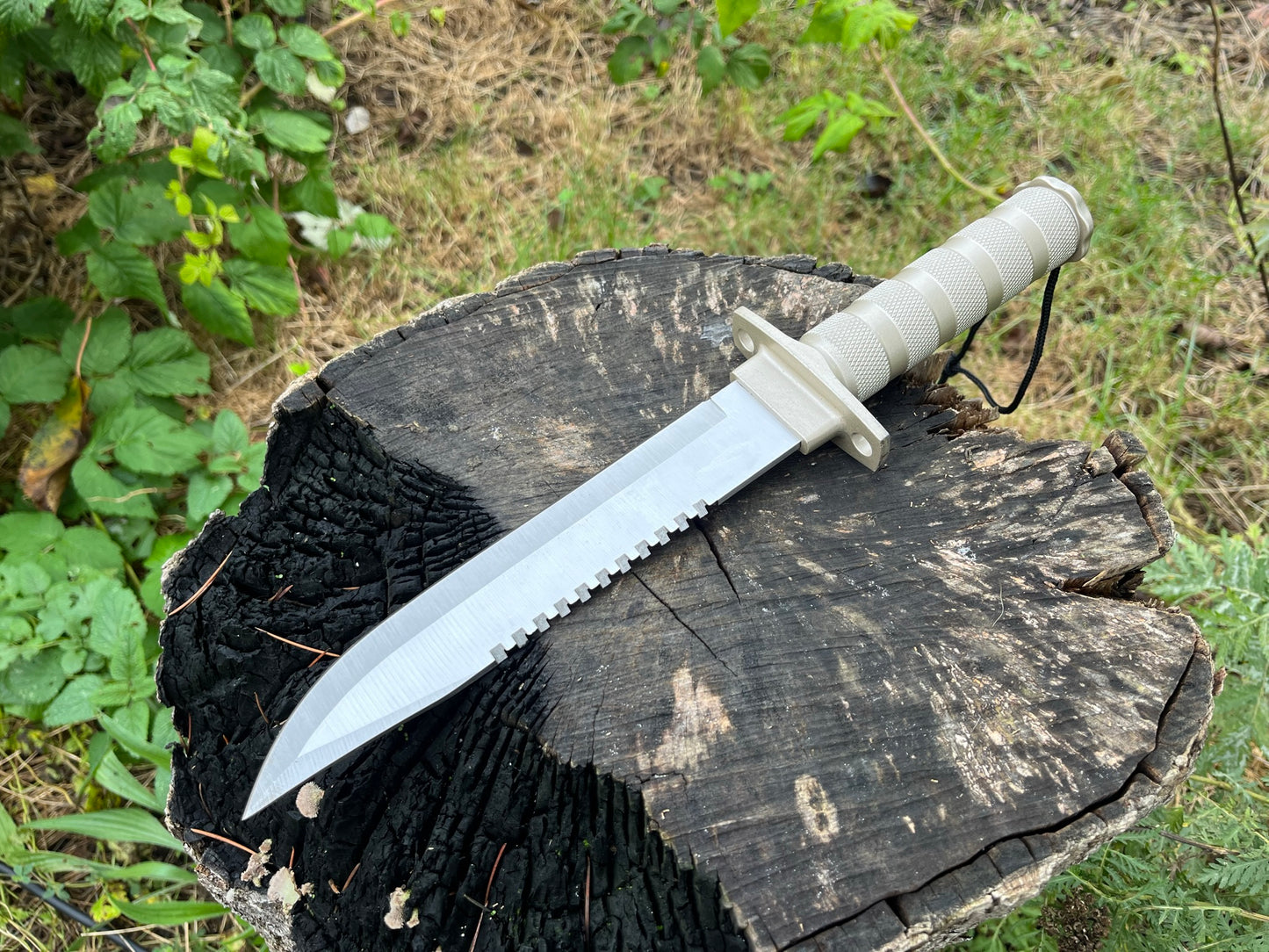 Couteau de survie 32cm