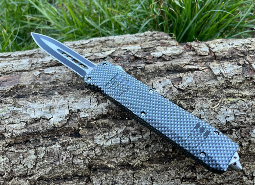 Captured_ecran2025-09-17190556 Couteau automatique OTF CARBON - lame spear point 10CM - brise vitre