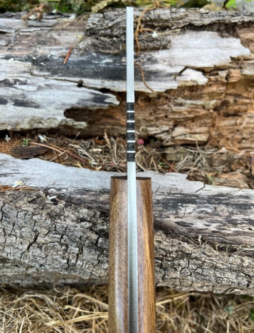Captured_ecran2025-10-10195206 Couteau 23cm lame scramasaxe court nordique forgé LLF série chasse