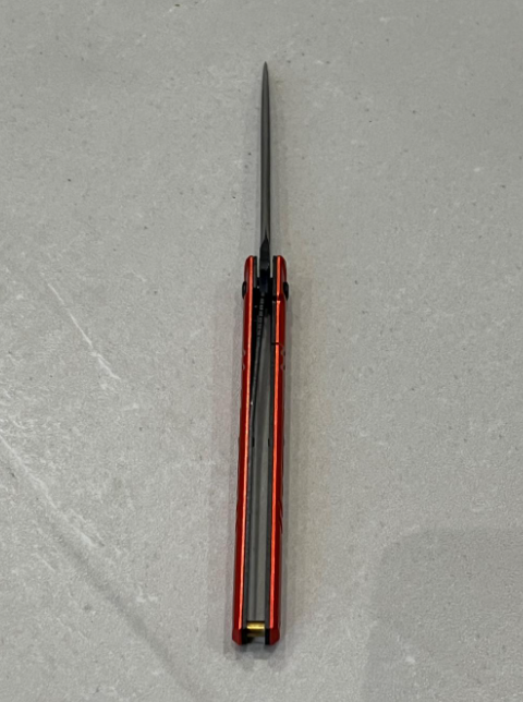 Captured_ecran2025-10-13115441 Stiletto M390 rouge - Ouverture assistée