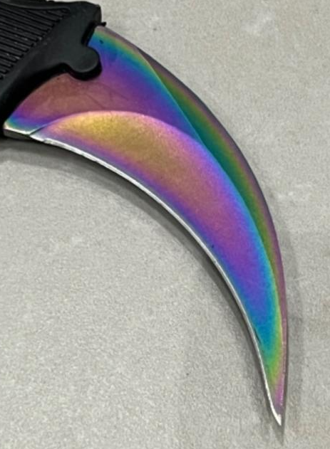 Captured_ecran2025-10-13152334 Karambit lame polychrome