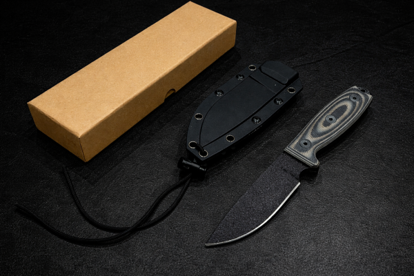 ChatGPTImage12janv.2026_17_28_59 Couteau Bushcraft robuste 22.7 cm