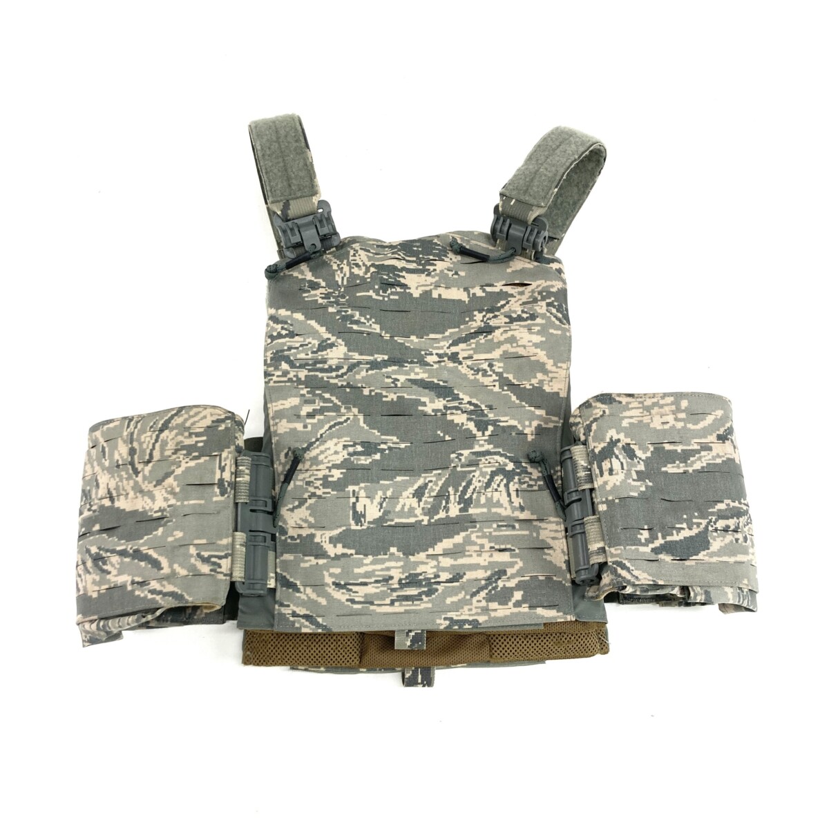 First-Spear-Strandhogg-ABU-Used-Main-scaled GILET PORTE PLAQUE MOLLE STRANDHOGG V1 US
