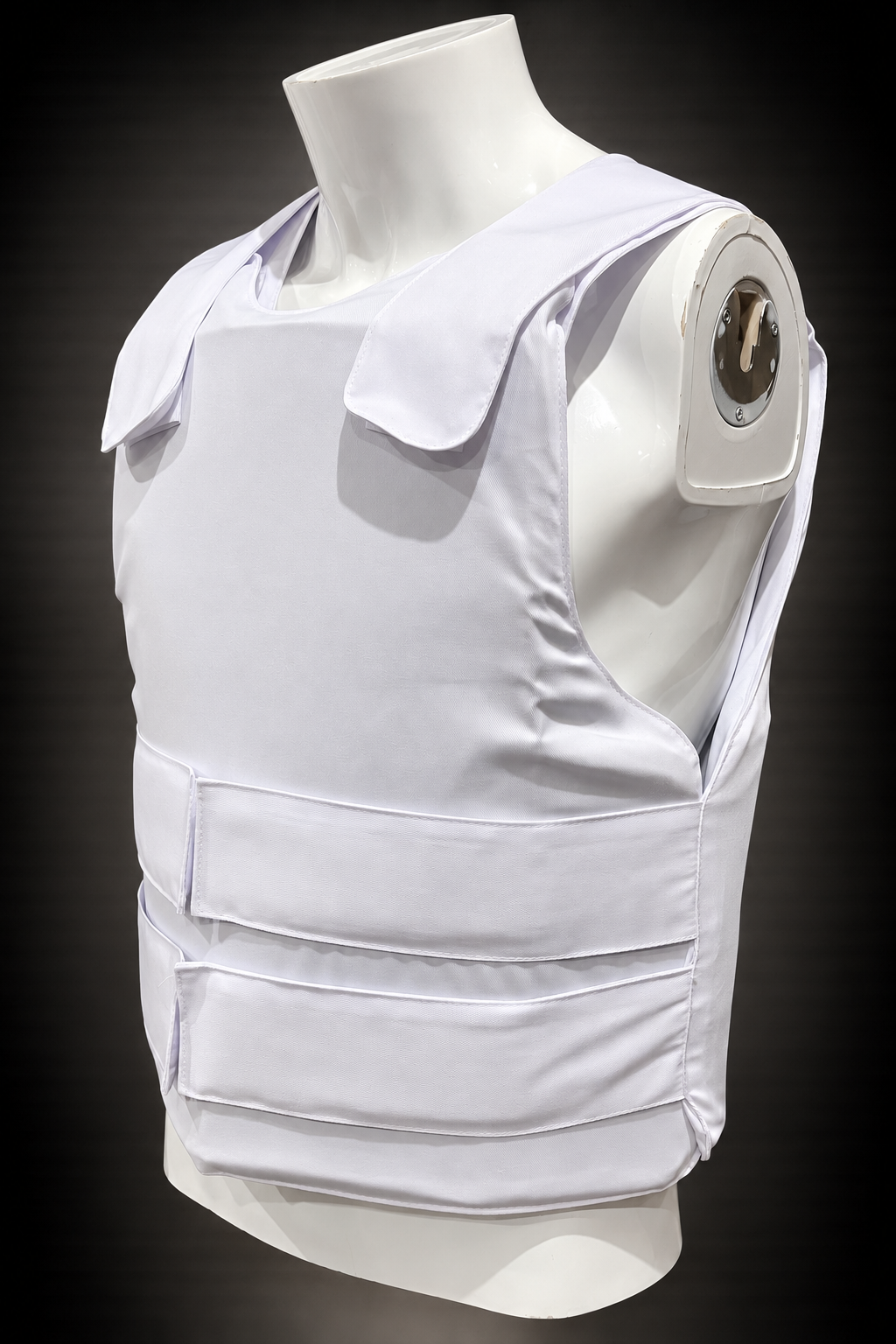 Gilet pare-balles blanc port invisible NIJ IIIA vue trois-quarts