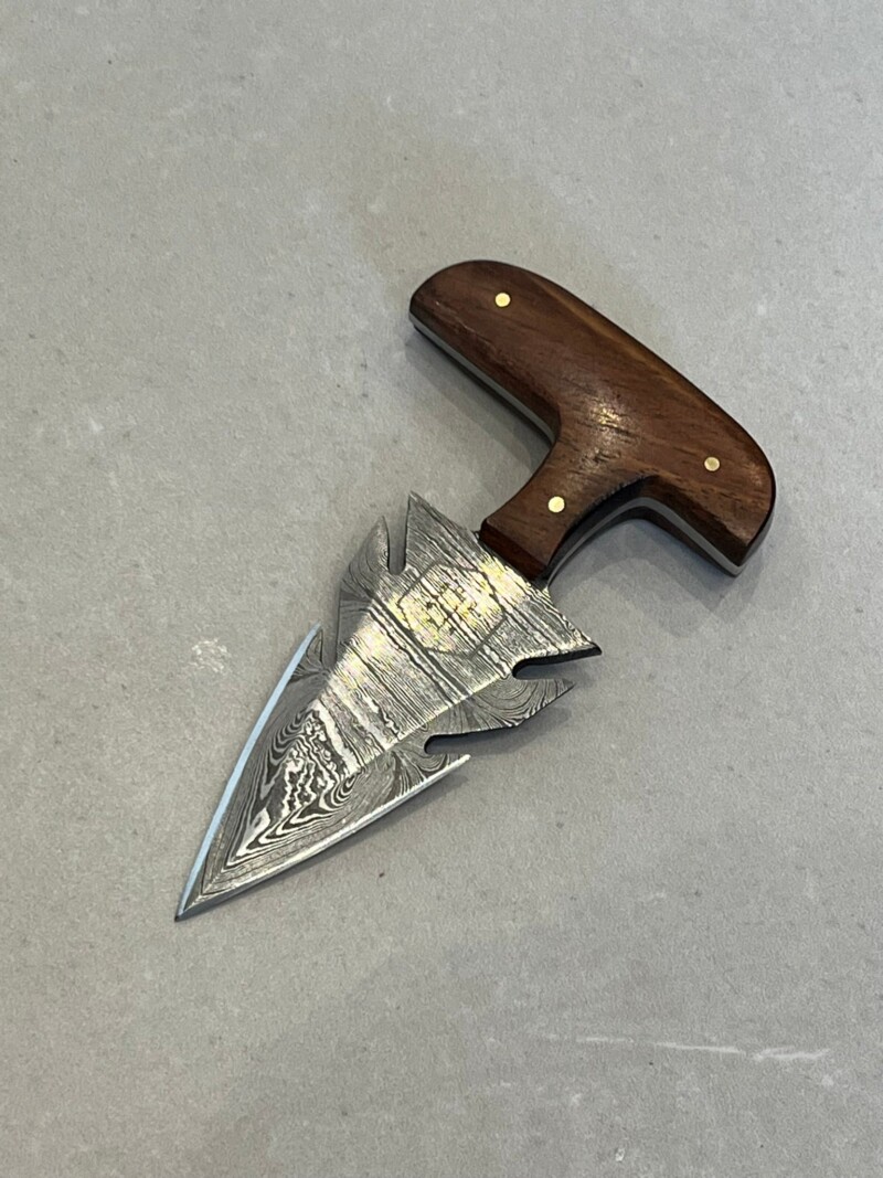 push dagger LLF damas haut carbone 16 cm motif twist manche bois de rose etui cuir
