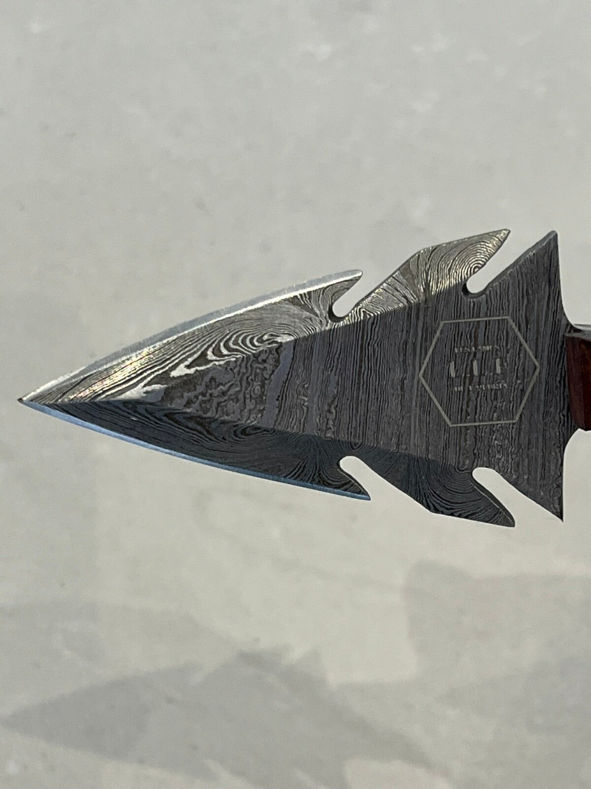 Pushdagger - lame de poing LLF — Damas haut carbone (motif twist)
