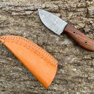 couteau bushcraft damas forgé LLF 18cm full tang manche bois de rose étui cuir vue principale