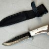 IMG_0913 gros couteau bowie forgé LLF 34cm acier 5160 lame noire 6mm manche bois de cerf étui cuir vue principale