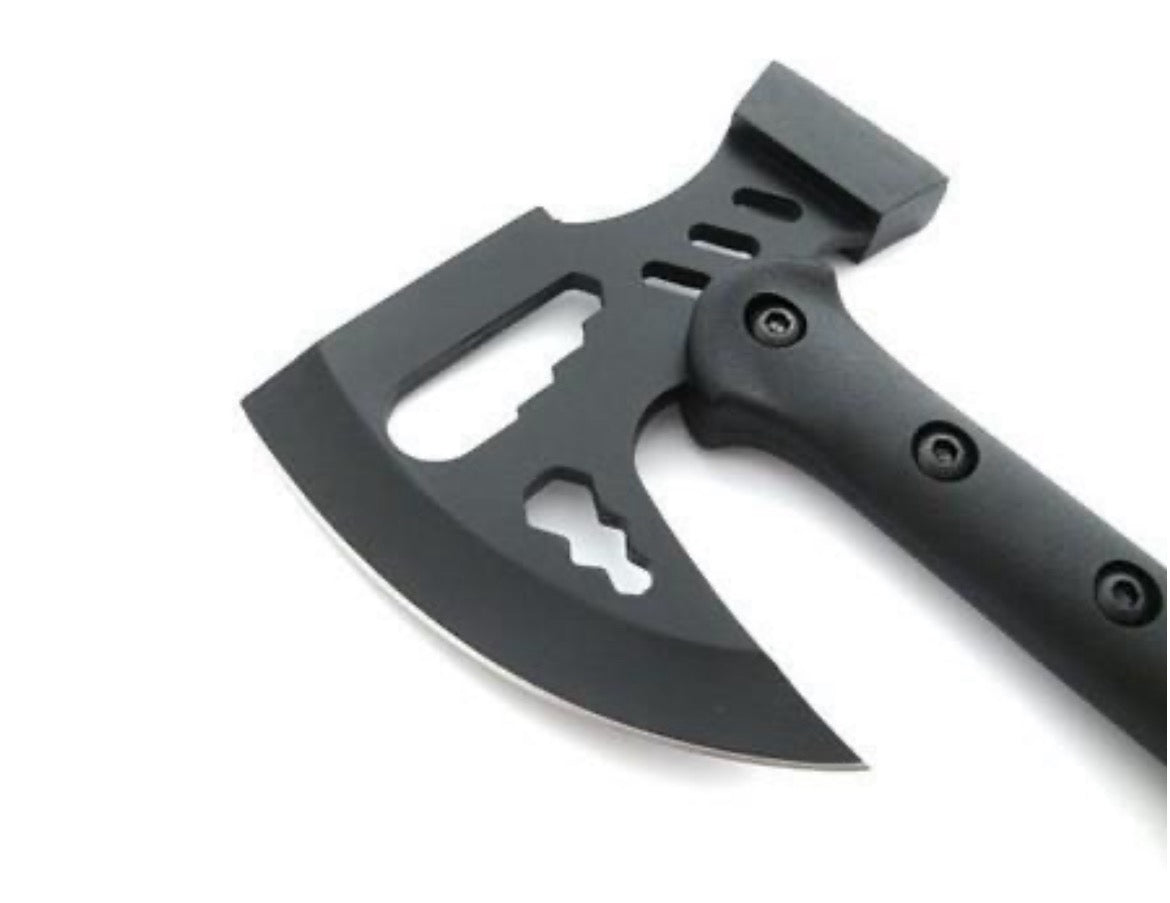 IMG_1615 hache double tête 41 cm acier 420 manche ABS multifonction massette etui cordura