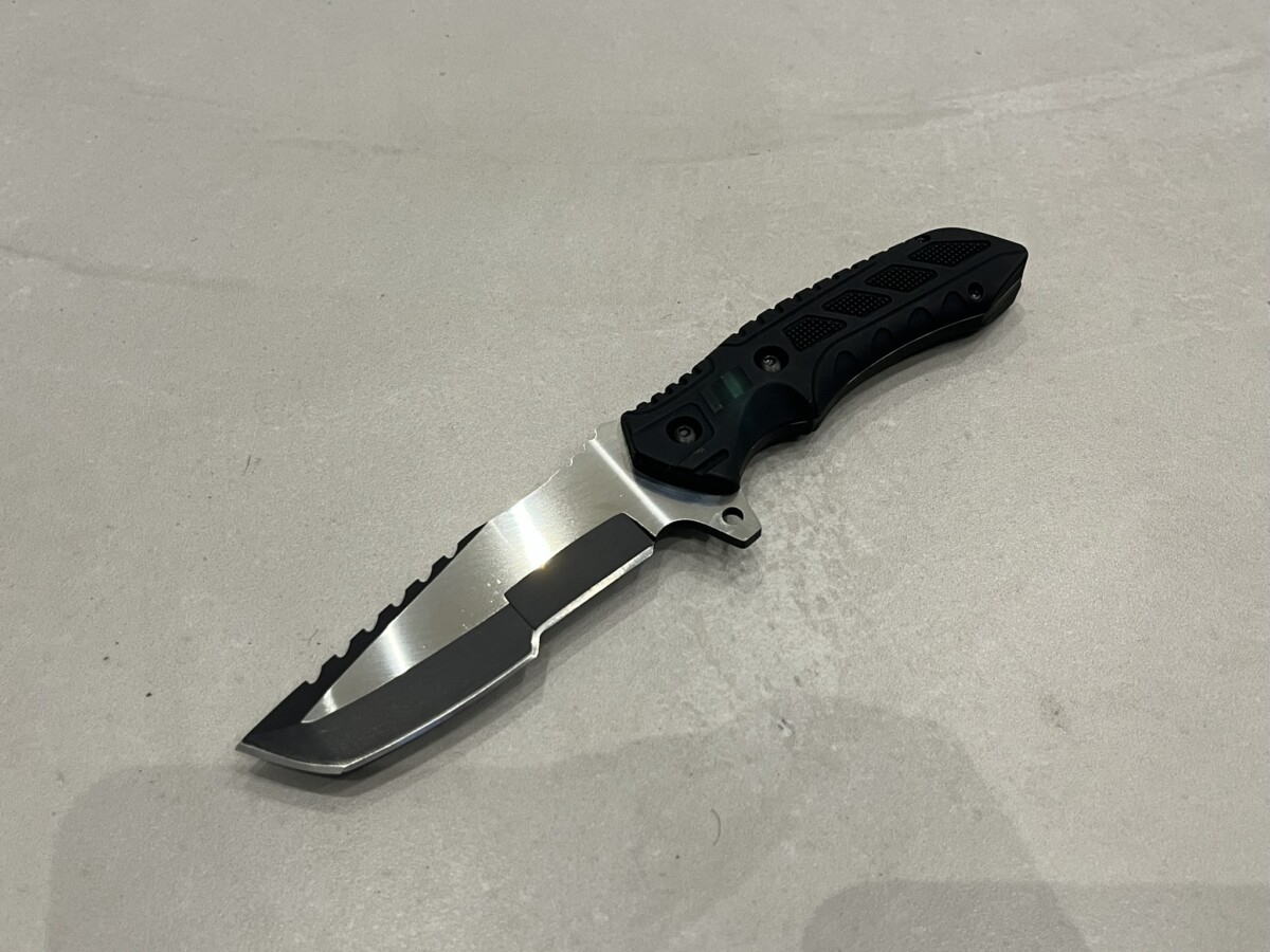 APEX – Couteau Fixe Tracker avec Firesteel – Black ou Steel