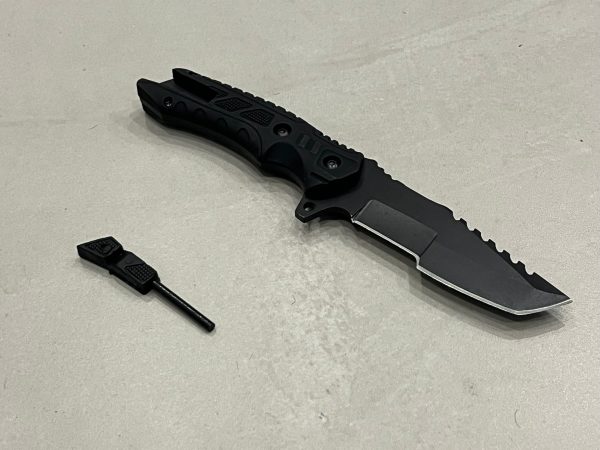 Couteau tracker APEX bushcraft noir + firesteel étui kydex