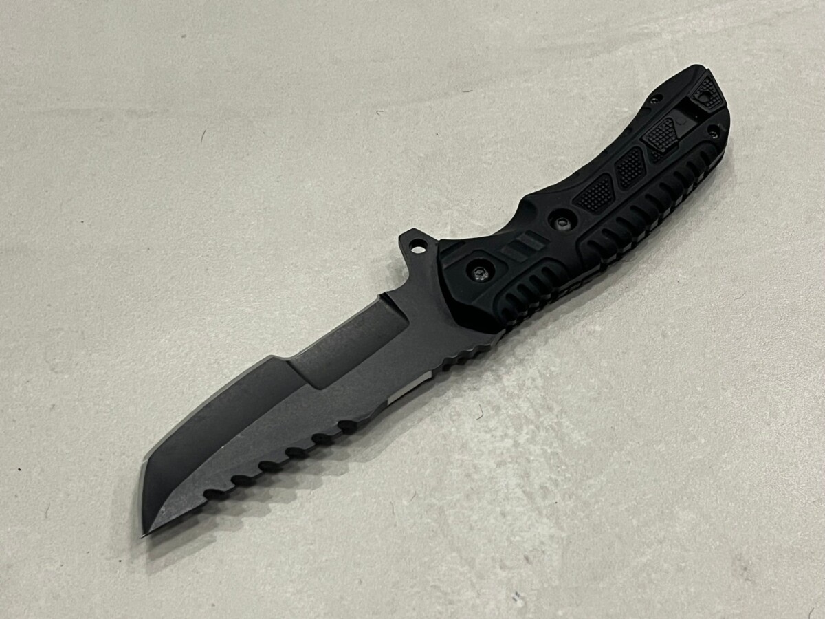 IMG_1696 Couteau tracker APEX bushcraft noir + firesteel étui kydex