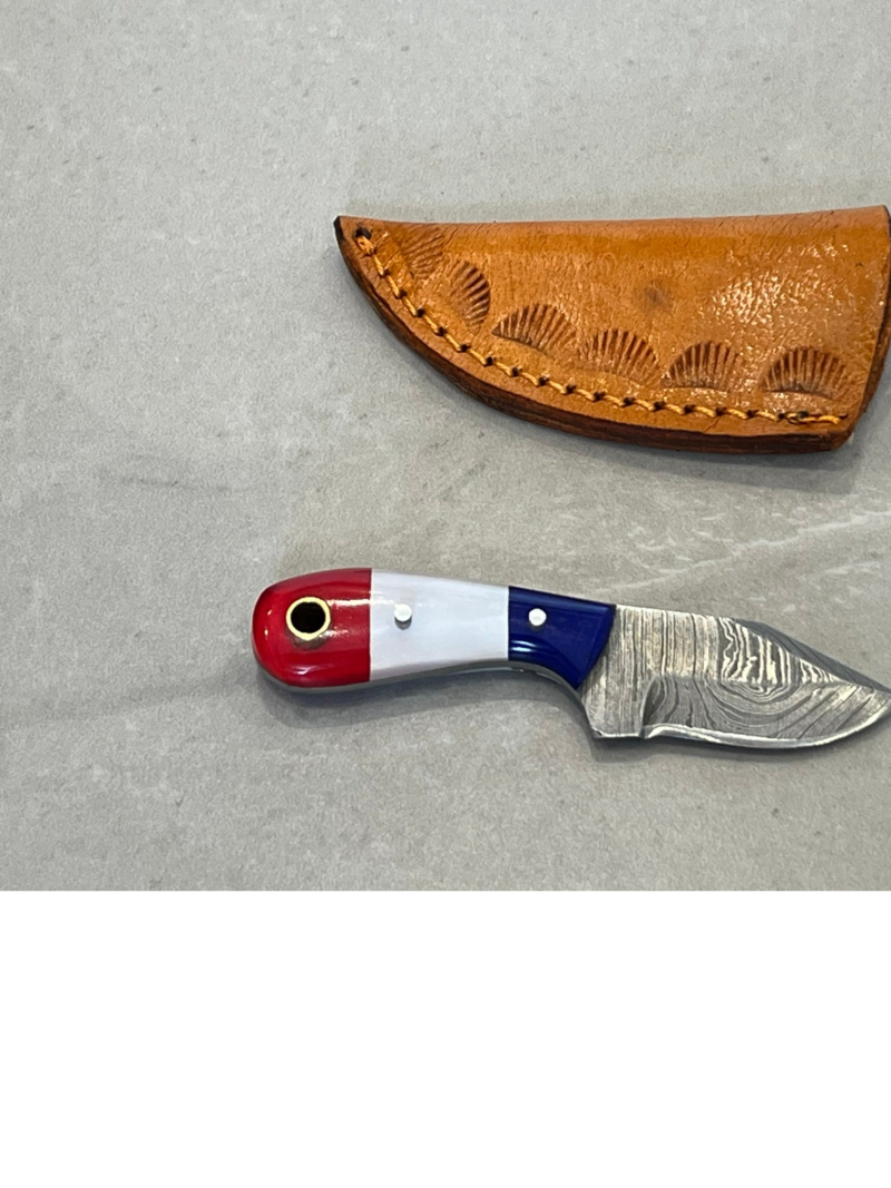 couteau patriote droit 10cm damas forgé LLF manche couleurs nationales étui cuir vue principale