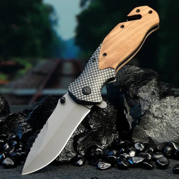 IMG_2081 Couteau à ouverture assistée multi fonction