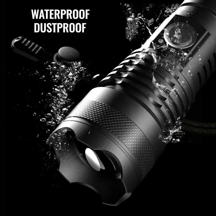 IMG_2165 Lampe torche tactique LED XHP70.2 5000 lumens rechargeable zoom IP67
