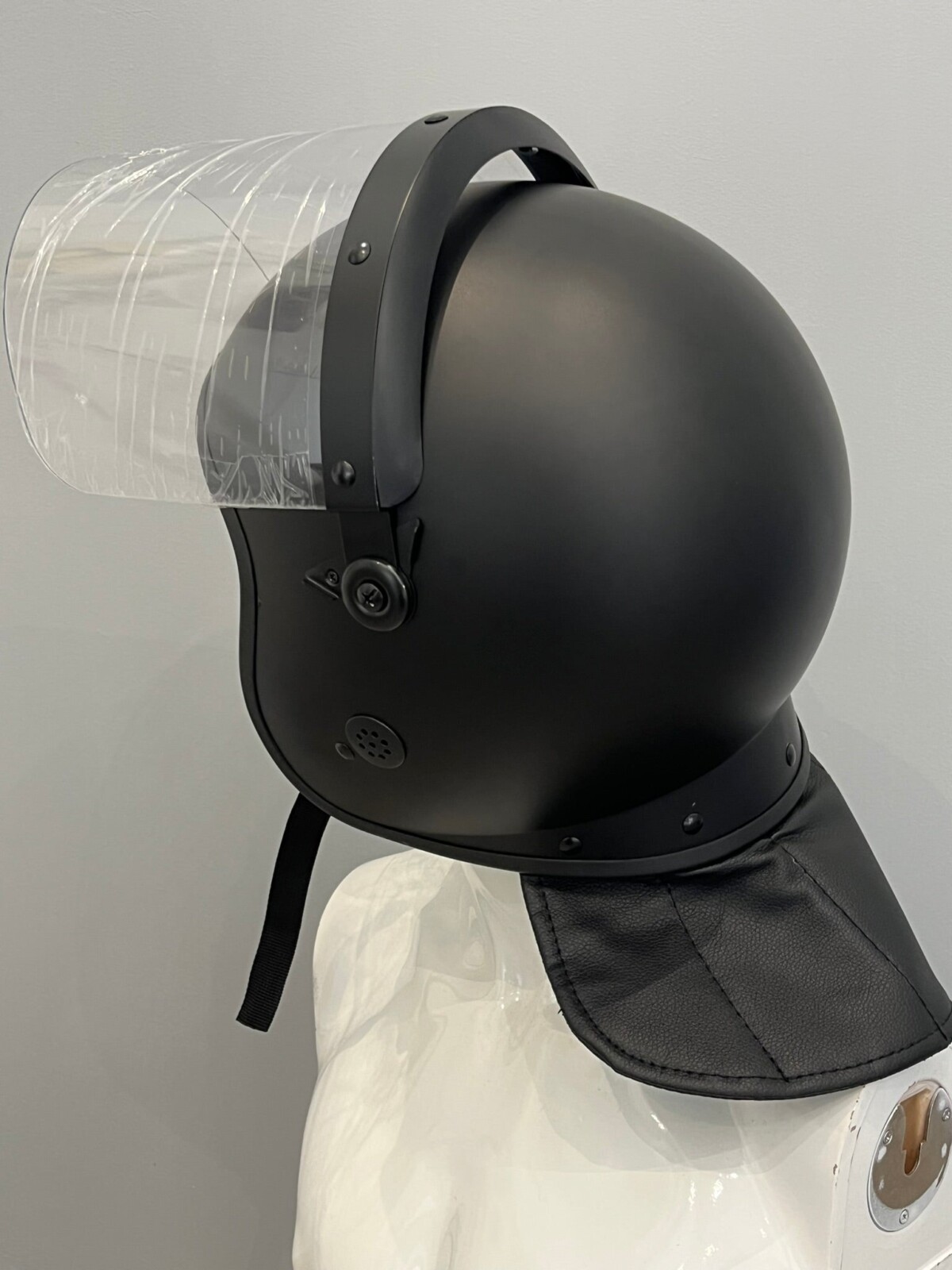 IMG_2311 Casque de protection faciale renforcée Noir taille M/L Avec Visière