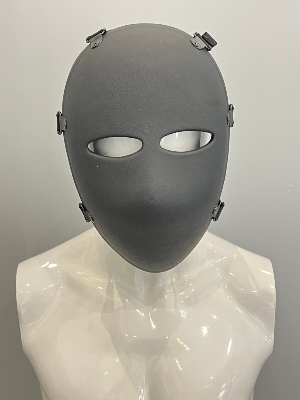 masque de protection NIJ IIIA polyéthylène noir protection faciale balistique LLF vue principale
