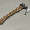 IMG_2689 hache viking acier 1055 brut manche hetre 39 cm outil bushcraft robuste