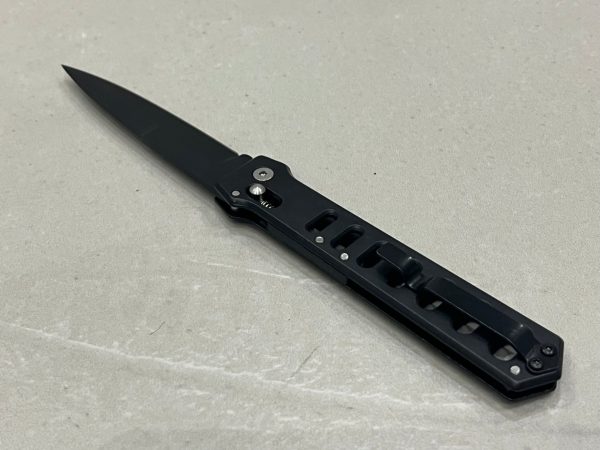 Couteau pliant - lame spear point - étui
