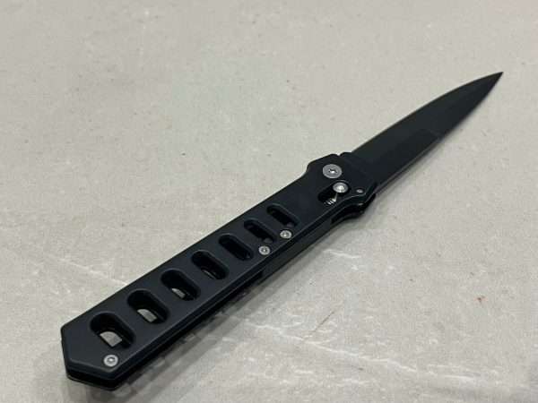 Couteau pliant - lame spear point - étui