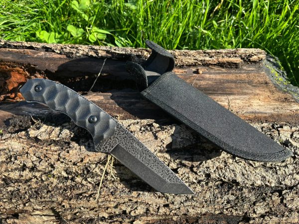 couteau robuste lame tanto pierre lavée full tang acier AISI 420 manche G10 étui cordura LLF vue principale
