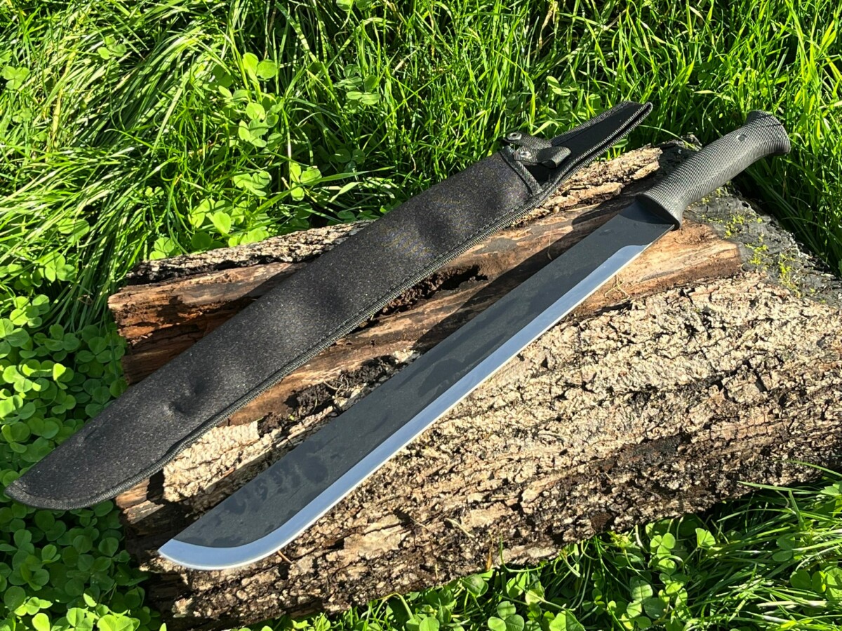 machette tactique robuste acier 5Cr15 lame 45cm étui nylon LLF vue principale
