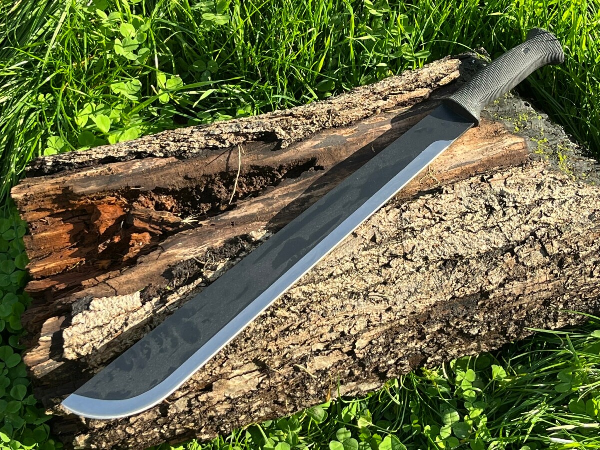 Machette tactique robuste