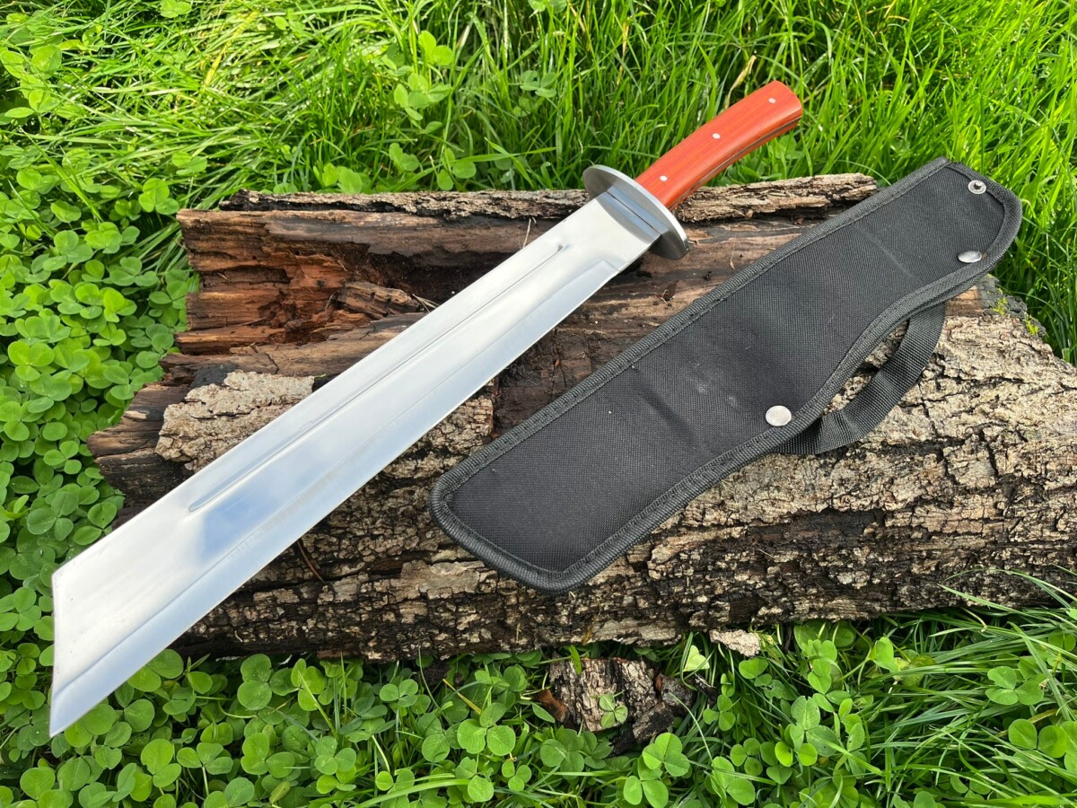 IMG_3302 machette lame saex 54cm acier 5Cr15 full tang garde étui nylon