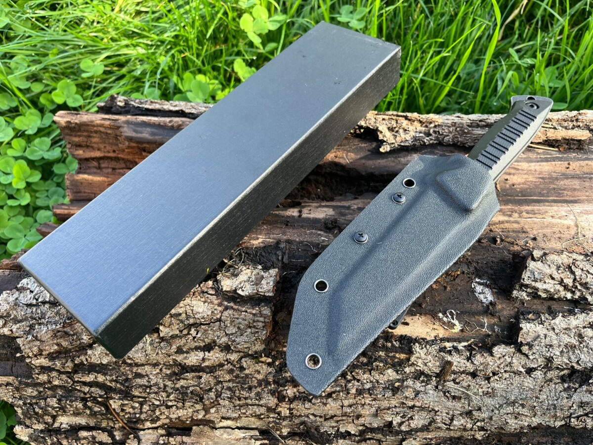 IMG_3333 Couteau tactique PREDATOR lame tanto