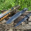IMG_3341 dague tactique Rambo VI lame 17,5 cm acier 440 vue principale