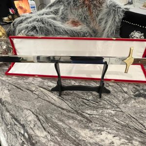 épée droite du commandeur forgé LLF