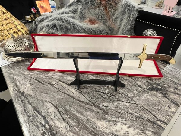 épée droite du commandeur forgé LLF