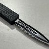 Couteau automatique OTF à mécanisme optimisé - lame spear point - brise vitre