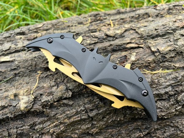 IMG_4167 couteau ouverture assistée double lame 30 cm manche G10 style batarang - Batman