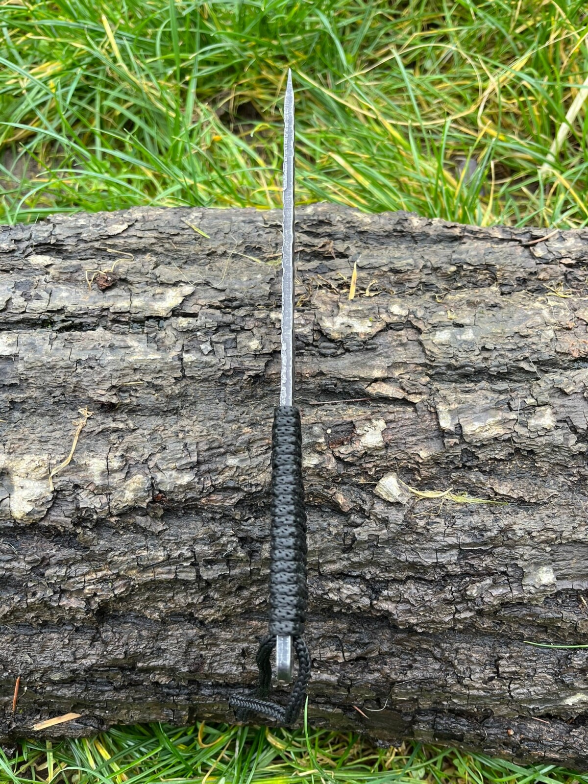IMG_4241 Couteau Tanto 22 cm brut de forge – Lame martelée & étui cuir